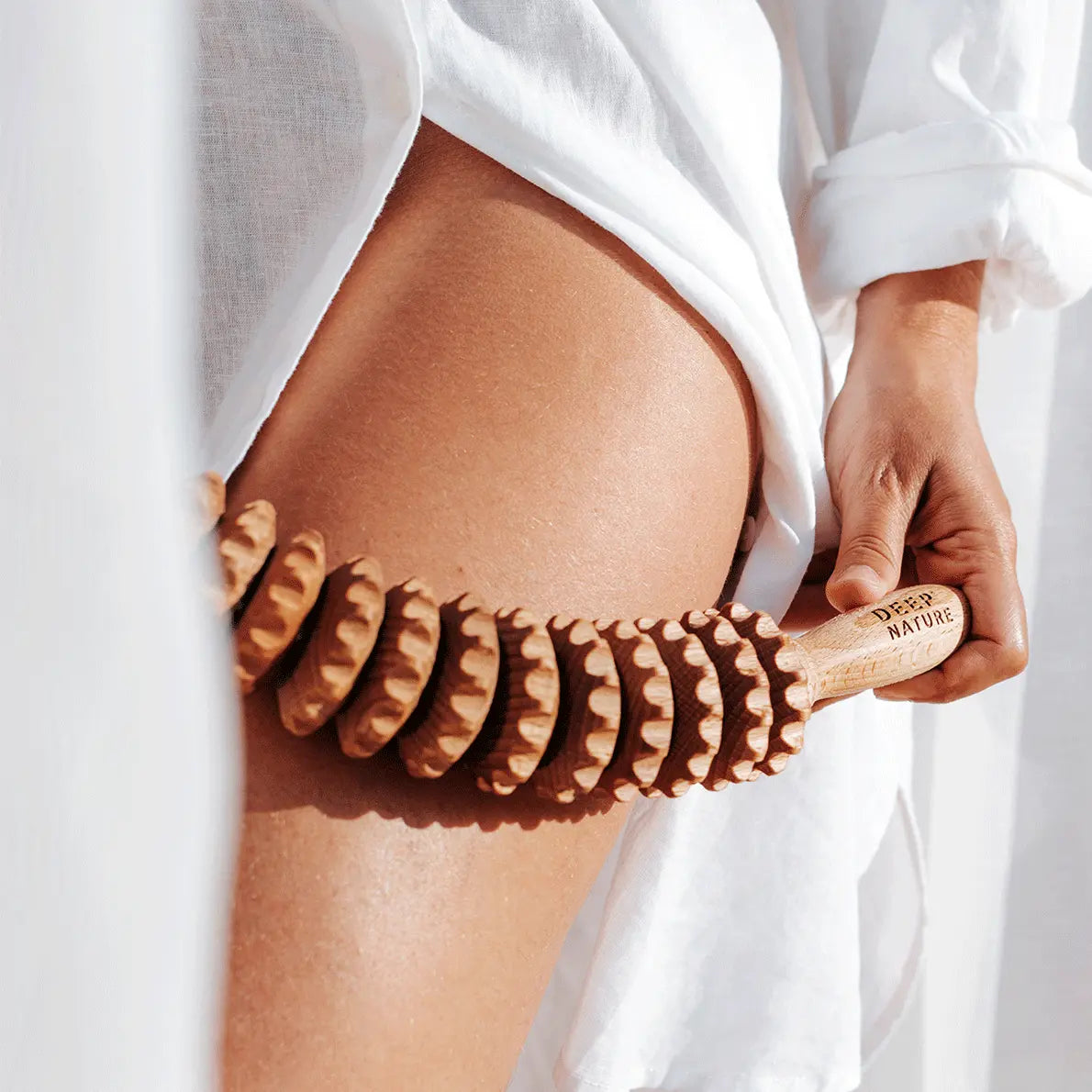 Fascia roller (real wood) Flora Studio